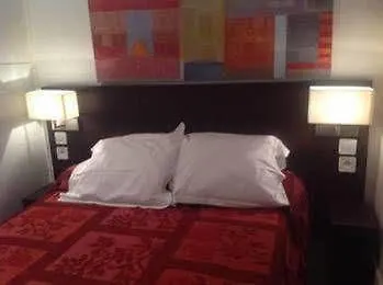 Untalented Hotel - Villette 3* Paris